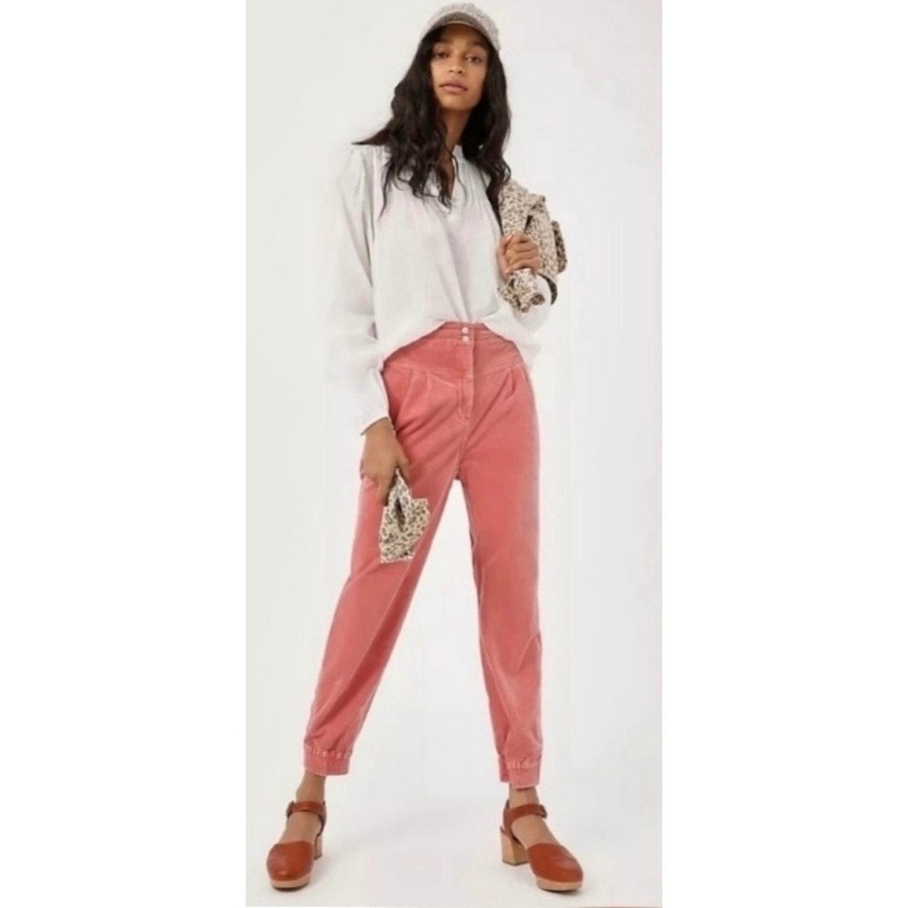 Anthropologie Kalea Corduroy Trouser Joggers in Dusty Rose Size Small